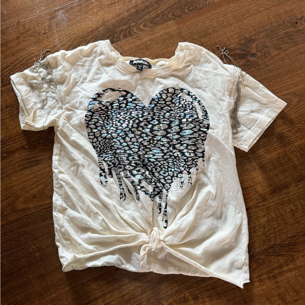 Nova kids heart shirt L 10/12